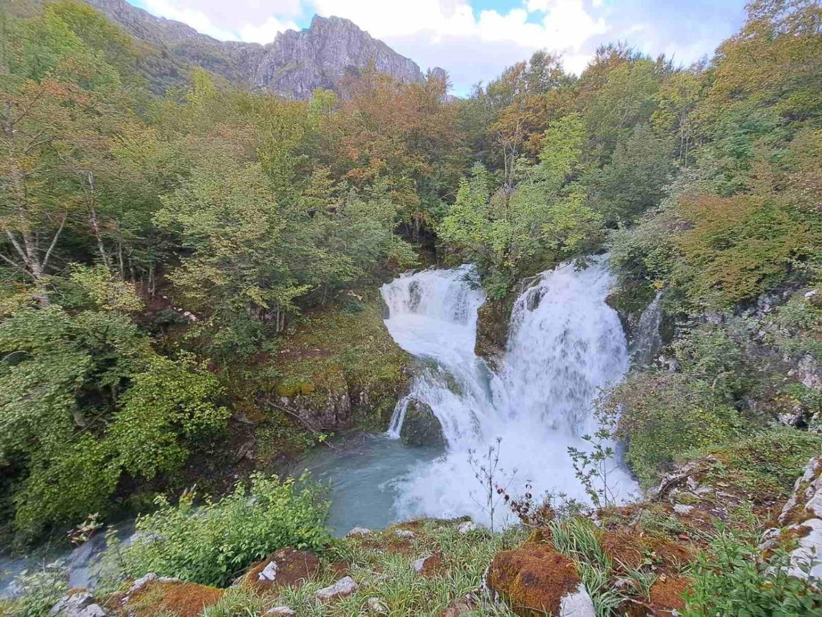 Breti'S Guesthouse Vuthaj Εξωτερικό φωτογραφία